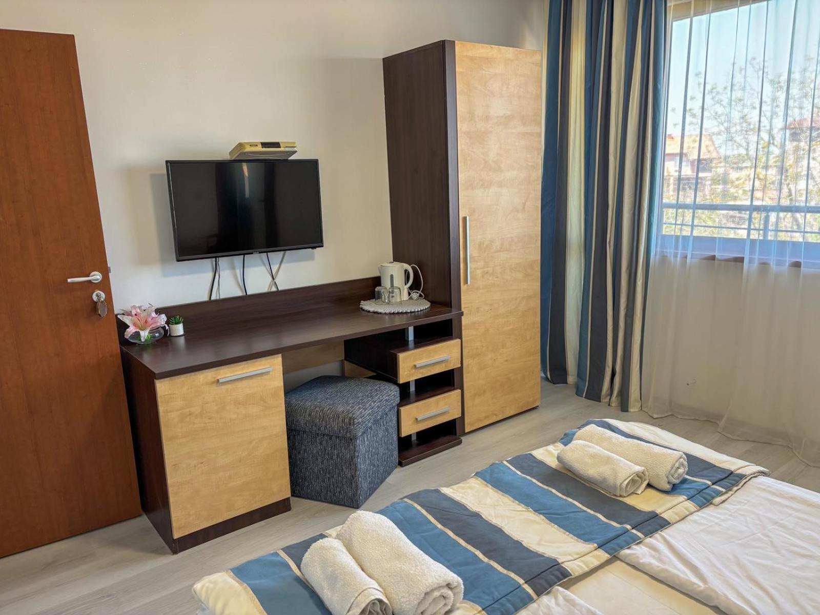 Marianas Guesthouse Obzor Exteriör bild