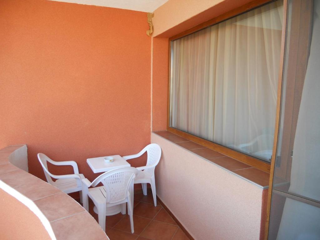 Marianas Guesthouse Obzor Exteriör bild